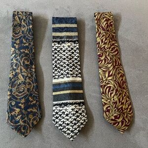 Stylish Men's Tie Collection - Blue, Gold, and Red Designs